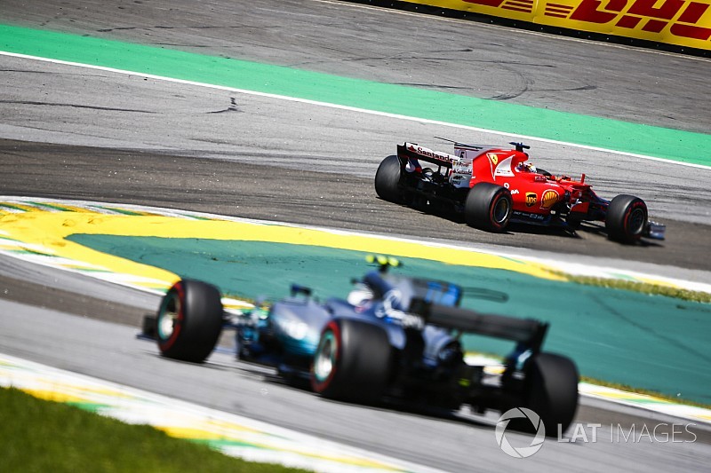 Ferrari проти Mercedes: хто кого скопіює?