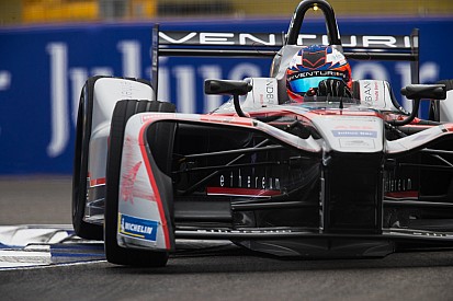 Paffett heeft oren naar deelname in FE: "Mercedes en HWA weten ervan"