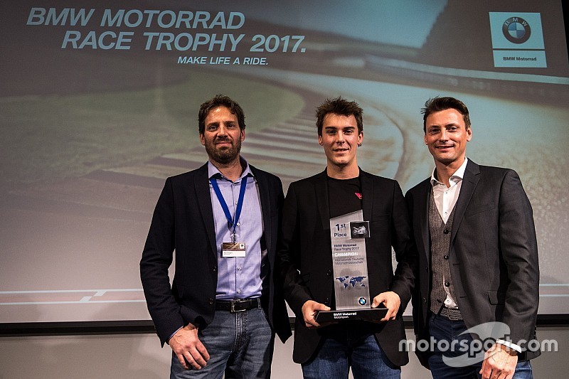 BMW Motorrad ehrt Gewinner der Race Trophy