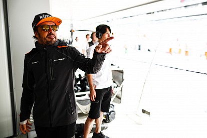 La elegante respuesta de Alonso a un aficionado tras el despido de Lopetegui