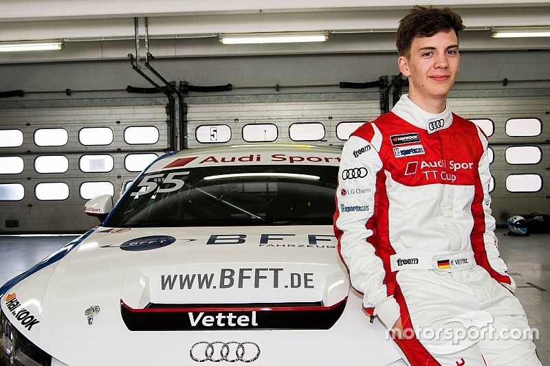 Nom : Vettel, prénom : Fabian, profession : pilote Audi TT Cup