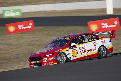 Sydney Supercars: McLaughlin equals Whincup’s pole record
