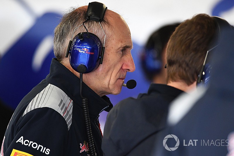 Toro Rosso: precisávamos dizer algo após críticas da Renault