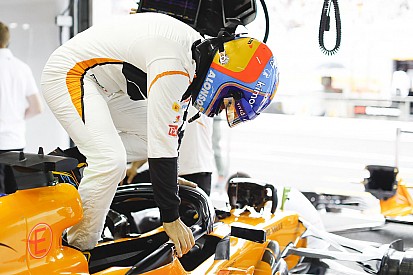 Alonso: „Inkább vagyok a pályán utolsó, minthogy a TV előtt üljek”
