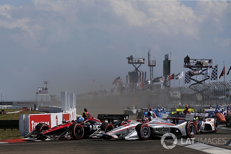IndyCar, ilk 4 yarışta 999 geçiş gördü