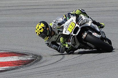 Bautista: “La Ducati 2017 me da más confianza, pero falta agarre”