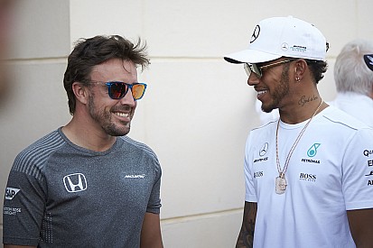 Hamilton: Fernando es uno de los mejores pilotos en el mundo