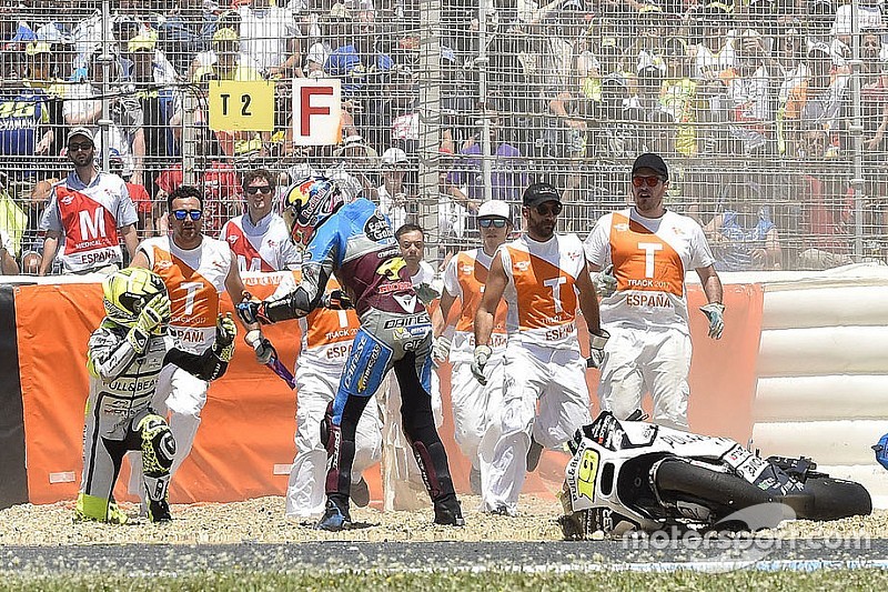 Miller reçoit une amende pour son geste de colère sur Bautista