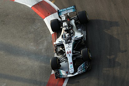 Hamilton le ha pedido a Mercedes probar cosas del coche 2019