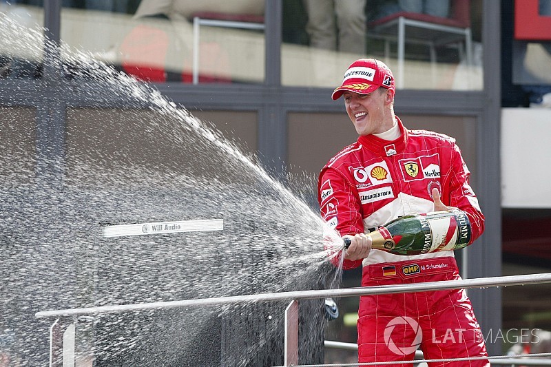 Pesquisa: Schumacher é o maior piloto da história da Ferrari