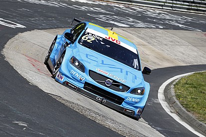 WTCC на Нордшляйфе: Бйорк виграв першу гонку