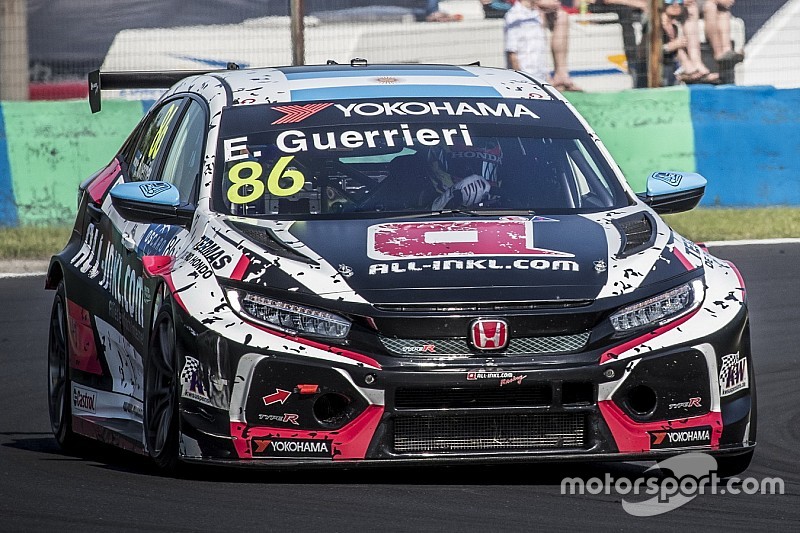 WTCR Nürburgring: Esteban Guerrieri gewinnt zweites Rennen