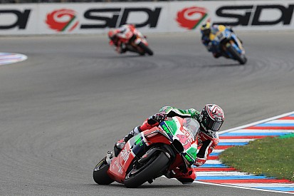 Dinilai terlalu konservatif, Espargaro kritik strategi Aprilia