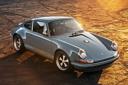 Singer restaure deux Porsche 911