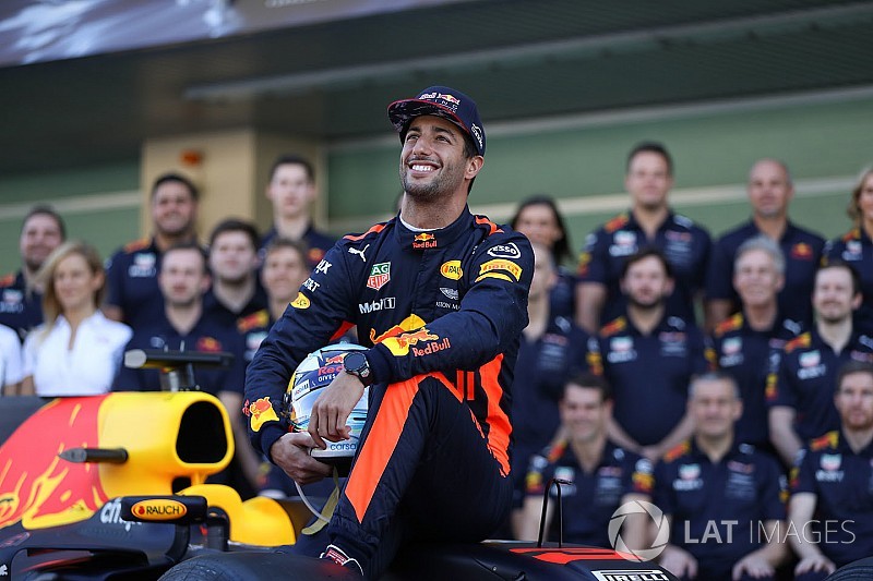 Ricciardo sabe que en su próximo contrato se juega su título de F1