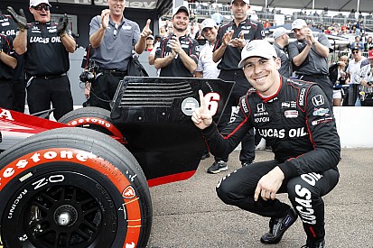 St. Pete IndyCar: Wickens grabs amazing debut pole in damp session