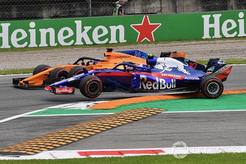 ガスリー、アロンソを痛烈批判「ホンダPUを使う僕らが嫌いなんだろう」