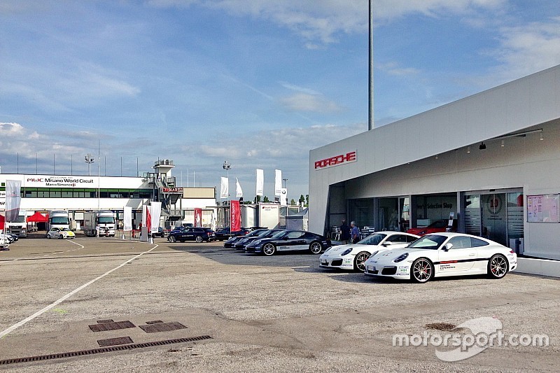 Inizia la giornata della Carrera Cup Italia a Misano