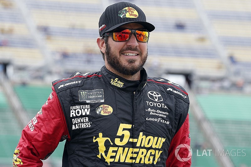 Truex says Fords have