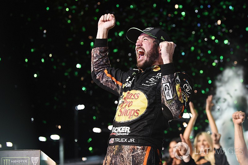 Truex named NMPA Driver of the Year