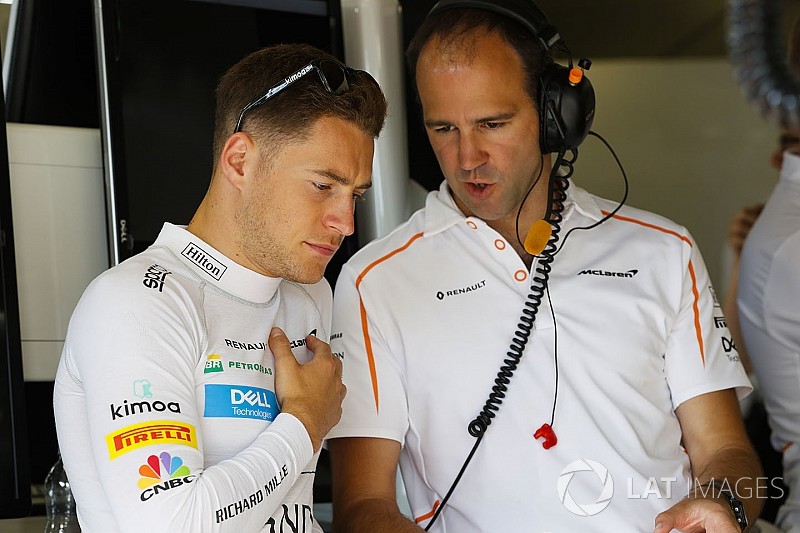 McLaren, az kalsın sosyal medyada pot kıracakmış