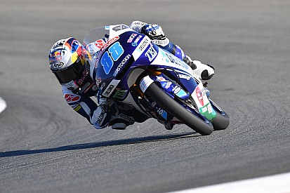 Finalmente Martin: vince a Valencia, ma che rimonta di Mir!
