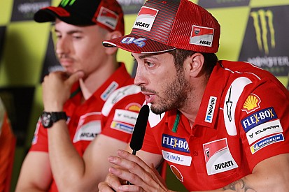 Descarta Dovizioso que Ducati favorezca a Lorenzo
