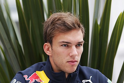 Gasly set to replace Kvyat in Malaysian GP
