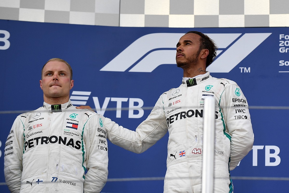 Hamilton: Ganar por órdenes de equipo