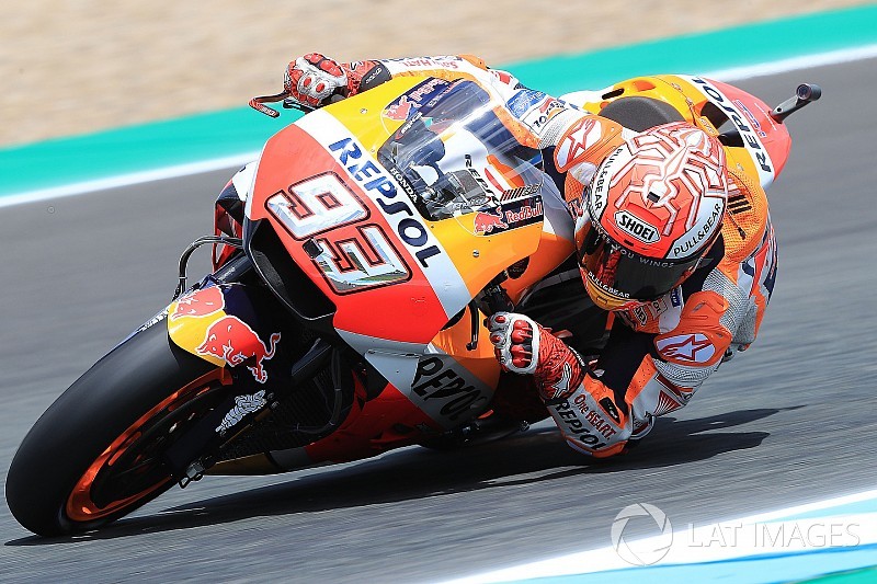 Jerez MotoGP: Marquez tops FP3, Dovizioso and Vinales to Q1