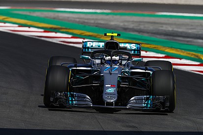 Bottas lidera la primera práctica en España por casi un segundo