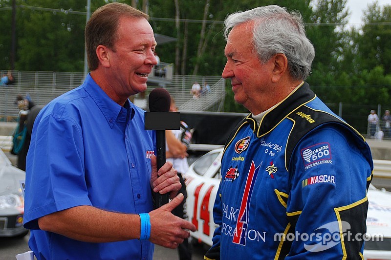 Ветеран NASCAR собрался вернуться в гонки. Ему 90 лет