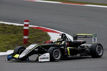 Norris e Ilott dominano i primi turni di libere al Red Bull Ring