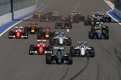 FIA може попросити про перегляд регламенту на двигуни