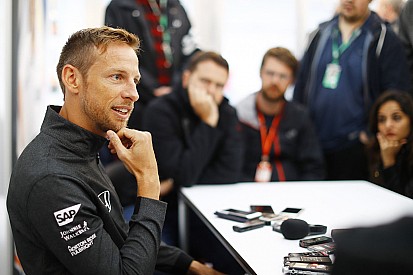 McLaren, dispuesto a darle un rol a Button
