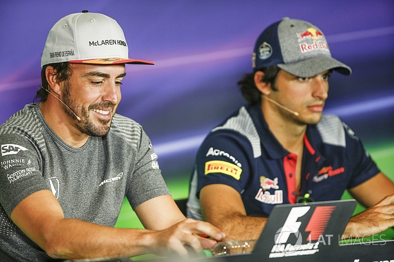 Sainz: Alonso üçüncü şampiyonluğunu kazanabilir