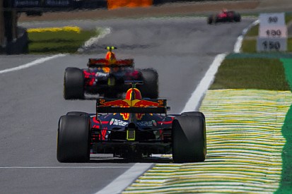 Ricciardo parádés előzései Brazíliából