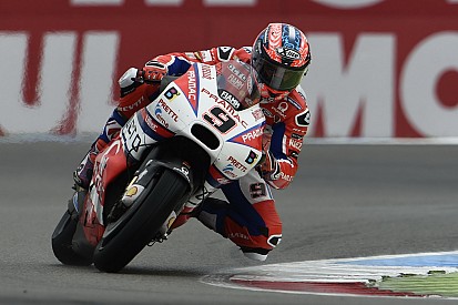 Danilo Petrucci wütend auf Nachzügler bei MotoGP 2017 in Assen