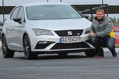 SEAT Leon CUPRA: тест-драйв із чемпіоном