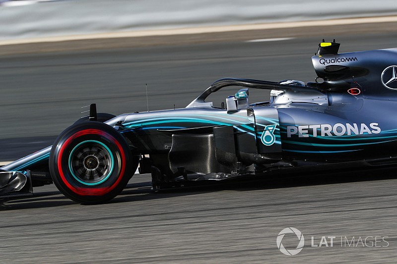 Mercedes: W09 süper yumuşak lastikleri aşırı ısıtıyor