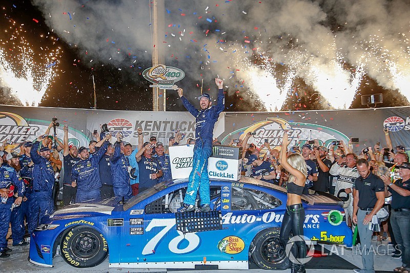 NASCAR Kentucky: Dominanter Sieg für Martin Truex Jr.