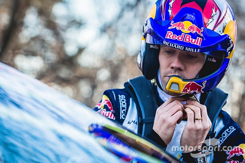 Відео: Ож’є мало не зіткнувся із собакою на допі WRC