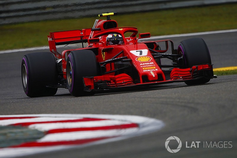 Hamilton cree que la versatilidad de Ferrari es