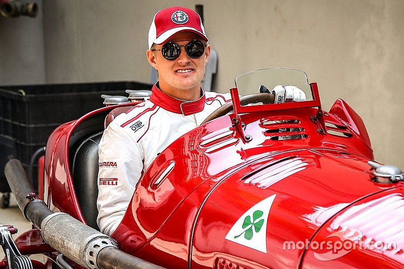 Video Ericsson: la chiacchierata sull'Alfa al seguito della Mille Miglia
