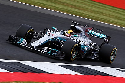 Formel 1 2017 in Silverstone: Lewis Hamilton mit Rekordrunde auf Pole