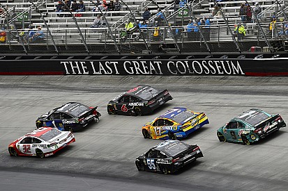 NASCAR Roundtable: Bristol puts on a show once again