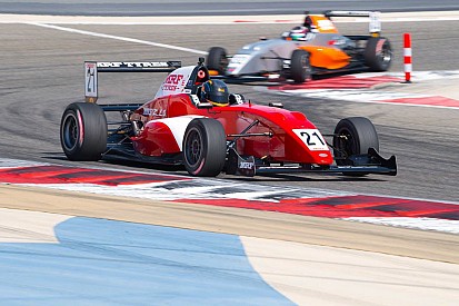 LIVE: Presley Martono dan Perdana Minang di MRF Bahrain