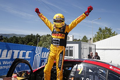 WTCC на Віла-Реал: Коронель виграє першу гонку