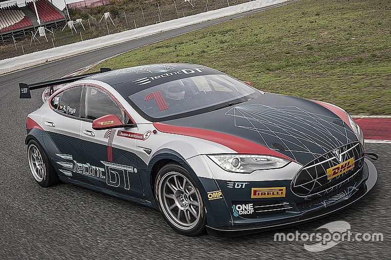 Electric GT names first team for 2018 season