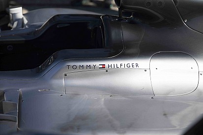 Mercedes anuncia novo patrocínio com Tommy Hilfiger